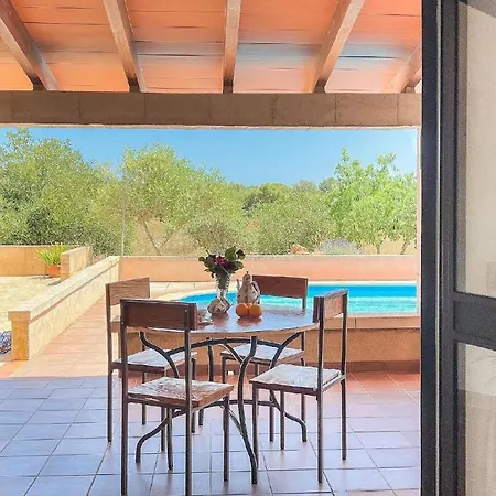 Mit Privatpool Fuer 6 Personen Ca 120 M In Campos, Balearen Mallorca *